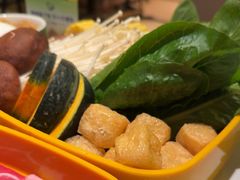 -润园四季椰子鸡火锅(卓越INTOWN店)