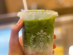 -星巴克臻选(南京金茂览秀城店)