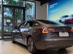-TESLA 特斯拉(上海太古汇体验店)
