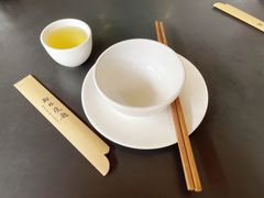 餐具摆设-喜洲翰林餐厅(董家百年老宅店)