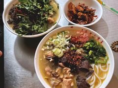 -文山荷鲜居(翠湖店)