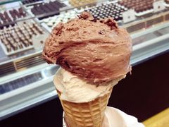 -VENCHI 闻绮(上海佛罗伦萨小镇店)