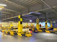 -极限PLAY运动娱乐新世界·团建派对潮玩休闲馆·室内蹦极高空游乐园