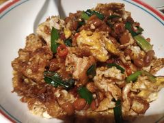 -聚鑫朋酸菜肥肠(文艺路口店)
