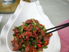 -滨湖大厦中餐厅(湖北省博物馆店)