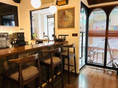 -Double cafe