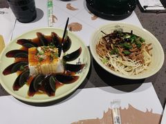 皮蛋豆腐-一棠龙虾•王牌虾球(楚河汉街店)