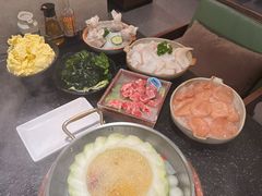 -得意咚瓜·顺德鱼生·冬瓜火锅(深圳首店)