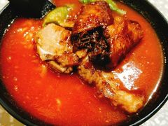 番茄汤底鸡翼出前一丁-华嫂冰室(尖沙咀店)