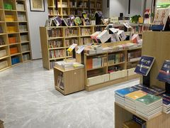 -新华书店(印象城店)