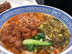辣肉面-沪西老弄堂面馆(定西路店)