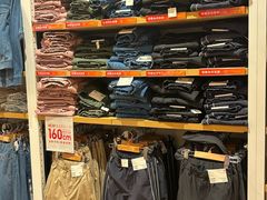 -优衣库(广州番禺万达广场店)