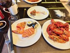 -大中华希尔顿酒店-念自助餐·嗨啤·小龙虾
