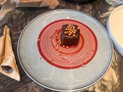 -LES ELITES 英集荟(南京西路店)