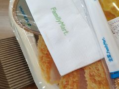 -全家便利店(上海南站站店)