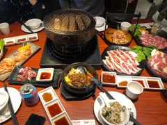 -山之屋炭火烧肉·生啤畅饮(大朗万科中央公园店)