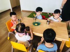-MuaKids Garden