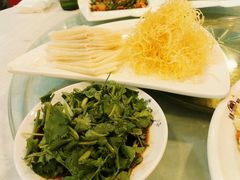 -丁老爷子苏香圆