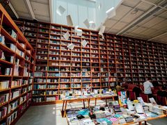 -朵云书院(滴水湖店)