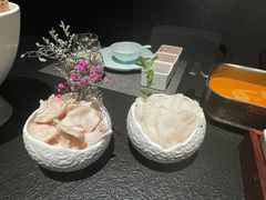 黄喉-左庭右院鲜牛肉火锅黑金店(陆家嘴中心店)
