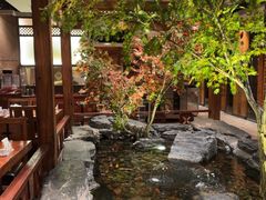-萨拉伯尔(燕莎友谊商城店)