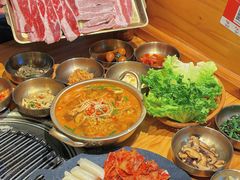 -金顺碳烤肉(番禺傍江地铁站店)