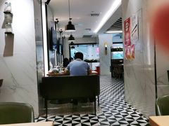 -摩欧客意式餐厅(高新活力汇店)