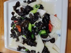 -下梅人家土菜馆(历史文化餐厅度假区店)