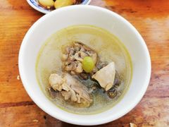 银杏炖鸡-腾冲国萍农家乐
