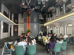 -何适山庄 ·可团建(水长城P2停车场店)