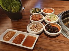 -烧肉一番·新韩式炭火烤肉(大岭山店)