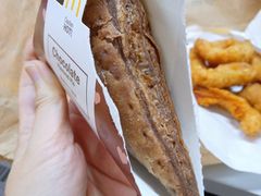 甜品站黑黑好巧三角派-麦当劳(季华好又多店)