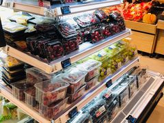 零售区-盒马鲜生(丁香国际店)