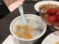 -钟书阁(群光广场店)