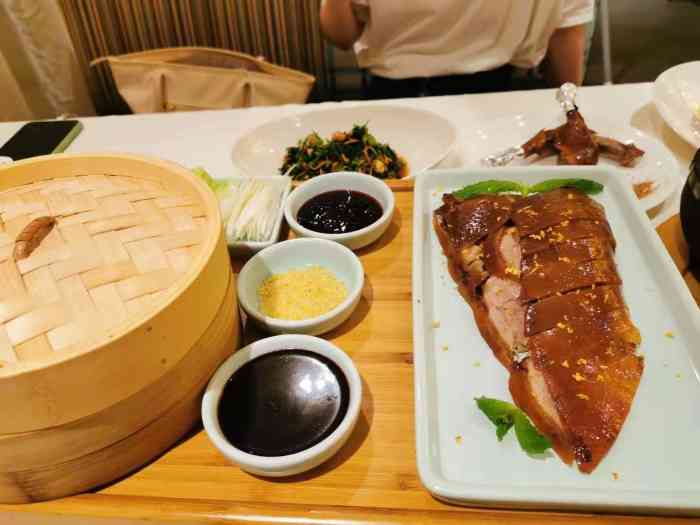 青年餐厅(龙德广场店)