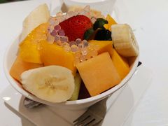 鮮雜果椰汁涼粉-聪嫂私房甜品(旺角二店)
