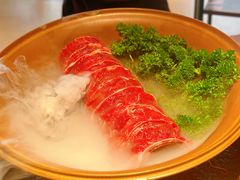 -三出山火锅(南京万象天地店)