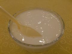 酸奶-巴扎美食·新疆菜·西域歌舞表演餐厅(新疆大厦店)