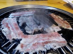 -唯成•韩国炭火烤肉 유성고기