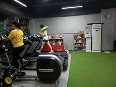 -征成健身连锁私教工作室(九公里店)