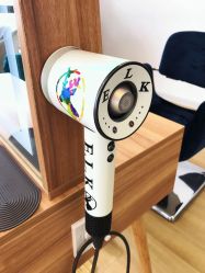 -E.L.K造型momopark店