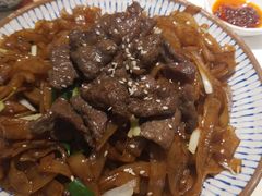 干炒牛河-虾饺妹·酒家(金碧店)