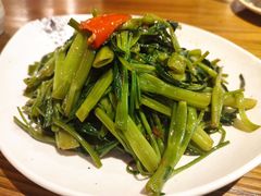 -泰堤坊(淡水体育馆店)