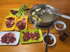 -养牛邓·潮汕牛肉海鲜自助火锅(广州店)