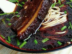 -小龙大肉面馆