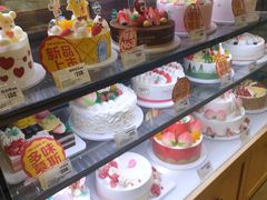 面包甜点陈列柜-味多美蛋糕(看丹桥店)