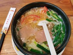 -双桥园·云南过桥米线(古城南门店)