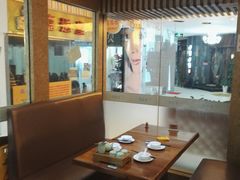 卡座-金穗园·砂锅粥.醉鸡煲火锅(长寿路店)