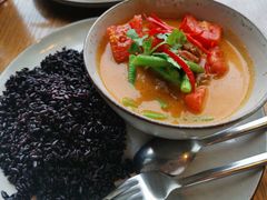 泰式红咖喱牛肉饭-Wagas沃歌斯(大学路店)