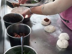 -大众跷脚牛肉馆·非遗传承单位(峨眉山店)